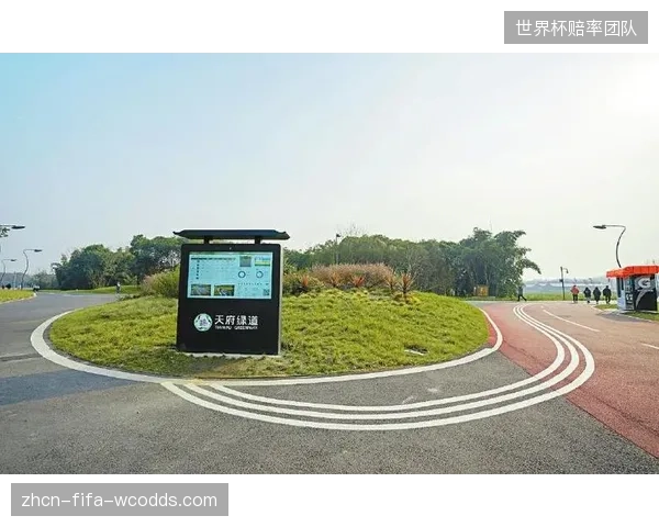 一份针对已运营3年的智慧绿道项目的评估报告显示，其在提升公共健康、带动周边经济方面的综合回报率达到了1-4.2